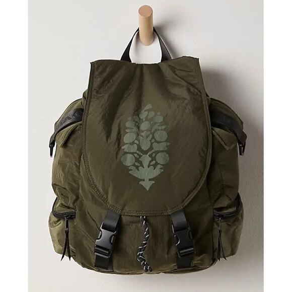 Free People Cool & Cozy Pack Olive Windbreaker Nylon Slouch Backpack FP Movement - Picture 1 of 9